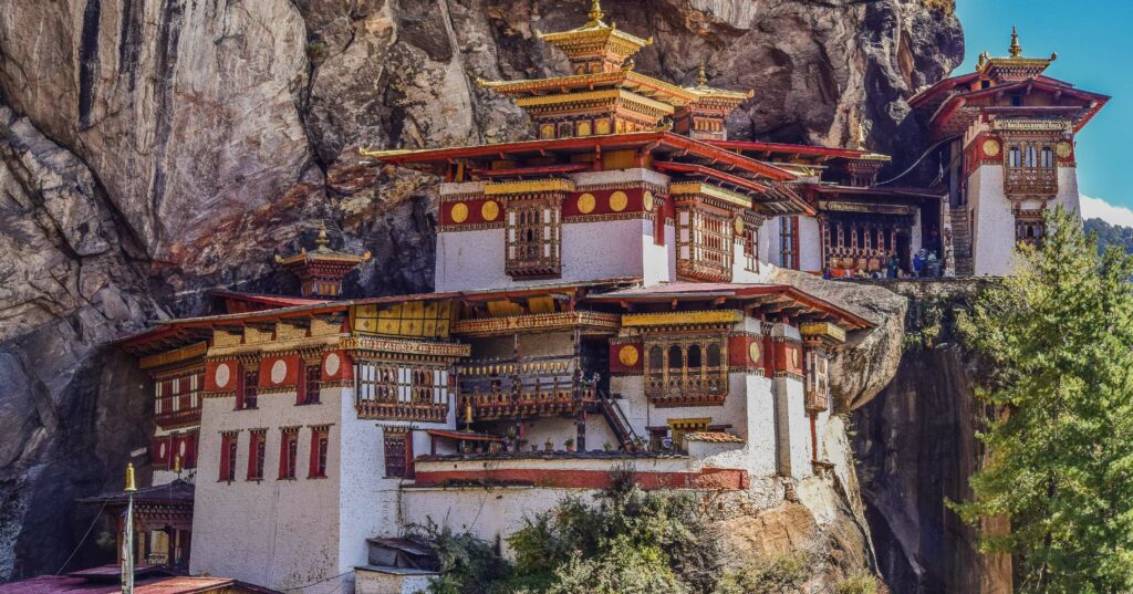 tiger's nest monastry in bhutan